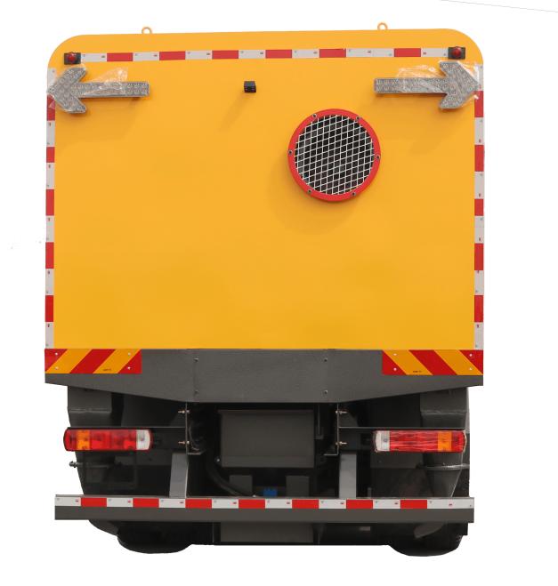 BLD5251TCXCA6(25噸)多功能除冰除雪車(圖5) BLD5251TCXCA6(25噸)多功能除冰除雪車(圖5)