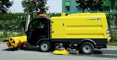 BLD-60DGS 純電動(dòng)深度洗掃車(圖2) BLD-60DGS 純電動(dòng)深度洗掃車(圖2)